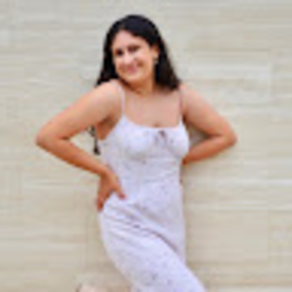 Meet your Posher, Bella - Picture 1 of 1